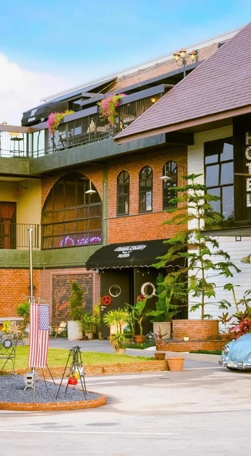 รูปภาพของดรีมแฟคทอรี โฮเทล แอนด์ รูฟท็อปบาร์ (มาตรฐาน )