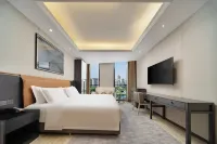 โรงแรมนานาชาติเคลตัน