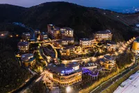 Star Astronomy Hotel - بار