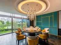 Holiday Inn FUZHOU EXHIBITION CENTER by IHG 法鼓山周辺のホテル