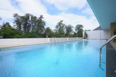 Kokotel Rayong Beachfront Hotels near Phe