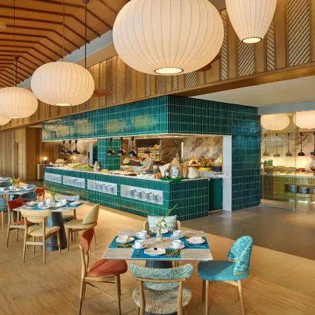 Angsana Quan Lan, Ha Long Bay Отели рядом с достопримечательностью «Bai Tu Long Bay»