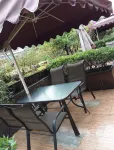 Hotel City Comfort Inn（Nanhu Branch, Zigong Bangtai No. 4 People's Hospital） Отели рядом с достопримечательностью «Сау Кунгхуа-Хай»