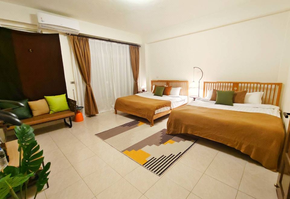 [INN THE LAZY의 공용 공간]