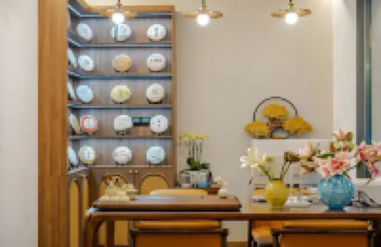 Banshan Cloud Brocade Hotel（Dali Ancient City South Gate Store）