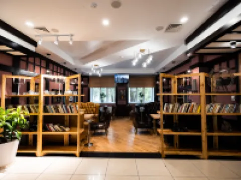 โรงแรมดัสตาน อัคโทเบ โรงแรมในอักเตอเบีย 