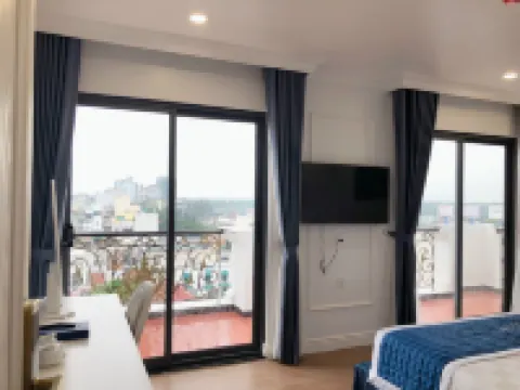 Senior Hotel 2