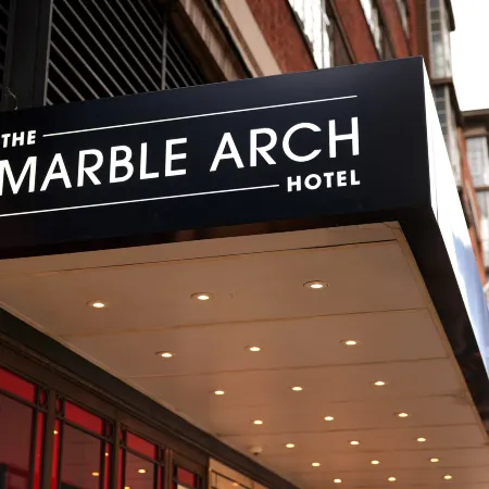 The Marble Arch Hotel by Thistle Отели рядом с достопримечательностью «Коллекция Воллеса»