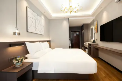 Senman Hotel (Xinxiang Wanda Plaza Henan Normal University) Hotels near Xinxiang Railway Station
