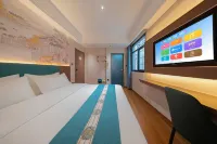 Longhui Tianxi Yaju Hotel