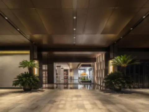 Hanyue Hotel, Guanghan Cultural and Sports Center Location