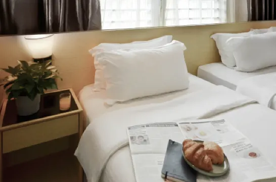 Eco Tree Hotel Sheung Wan Отели рядом с достопримечательностью «Сёнвань»