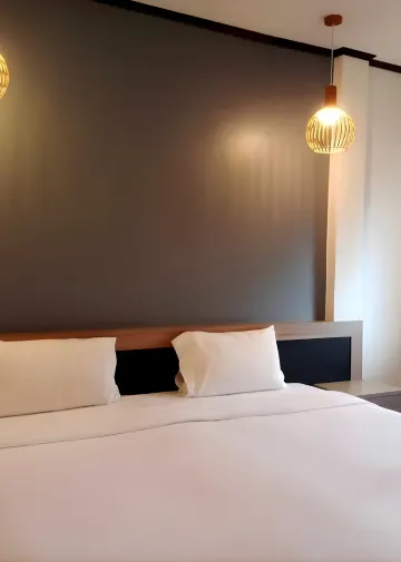 ห้องซูพีเรียร์ เตียงใหญ่ 1 เตียง