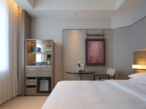 Baicheng Yuanyuan International Hotel Hotéis em Baicheng