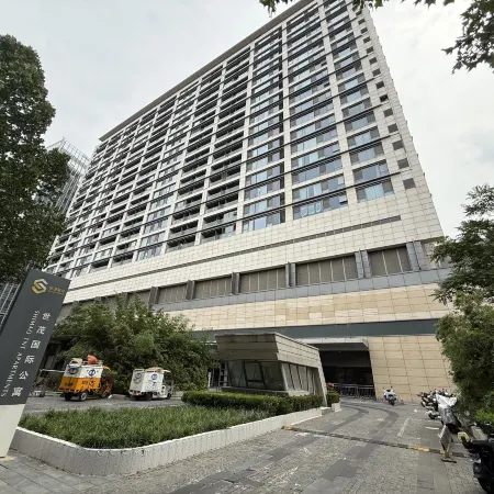 Qingshi Homestay (Beijing Sanlitun Workers' Stadium)