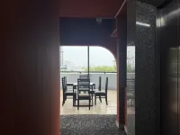 多瑪愛情飯店 Phu Tho體育場附近的飯店