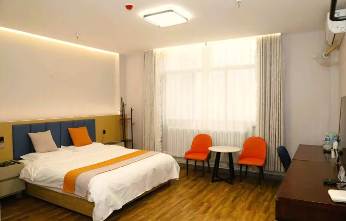 Fuping Xiangsheng Business Hotel