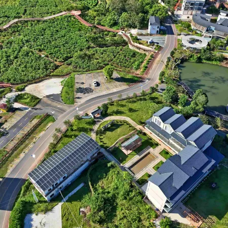 Yunshang · Anyi Lakeside Mountain View Boutique Stay