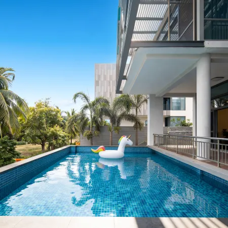 Lan Shan Chv Coastal Hotel