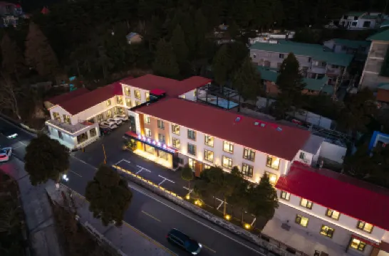 Lushan Yunhua Art Hotel (Lushan National Park Guling Street) Hotels near Lushan National Park