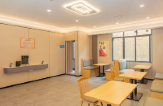 Licheng International Hotel Hotel di Bobai