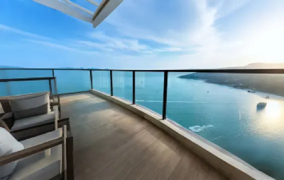 Guanlan · Youju Xiaojingwan Scenic Apartment Hotels near Park Lane Harbour Beach