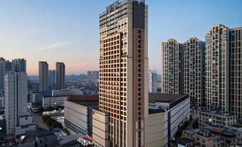 Yeste Hotel (Qinzhou Niannianfeng Plaza)