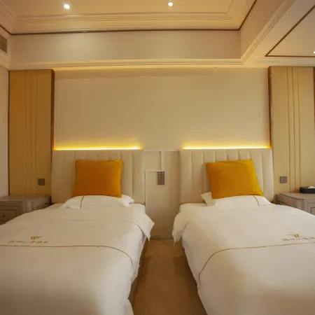 Garden Riverside Holiday Hotel (Santai Tongchuan Ancient Town)