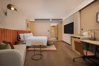 Hilton Garden Inn Xishuangbanna - Mountain view