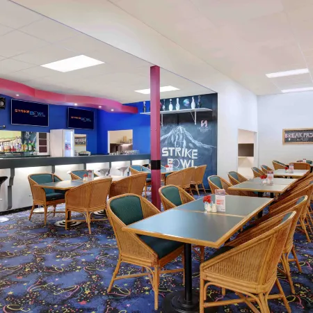 Swiss-Belresort and Villas Coronet Peak Отели рядом с достопримечательностью «Пивоварня Altitude Brewing»