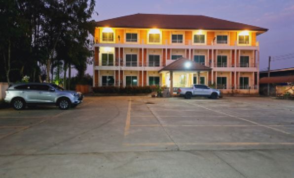 Sakaeogarden Hotel - Housity