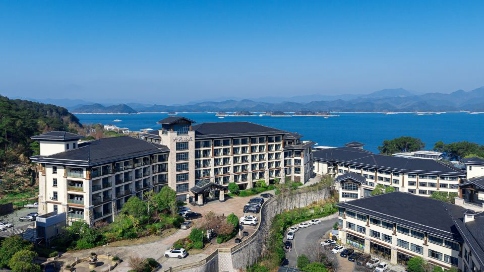 Thousand Island Lake Kaiyuan Mingting Hotel