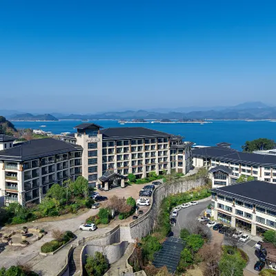 Thousand Island Lake Kaiyuan Mingting Hotel 夢姑塘文化公園周辺のホテル