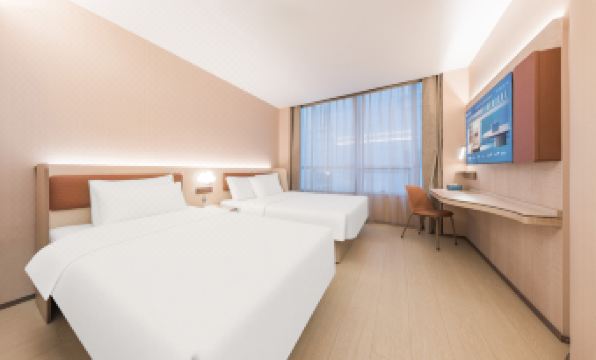 HanTing Hotel (Shanghai Nanjing Road Pedestrian Street Center)
