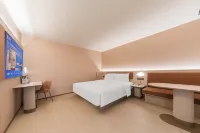 HanTing Hotel (Beijing Railway Station Subway Station) Hotels in Peking