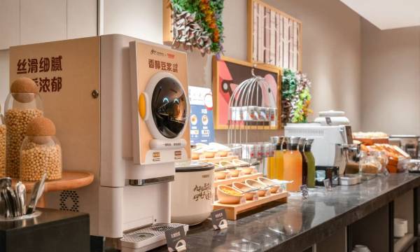 Homeinn Selected Hotel (Shanghai Train Station Zhongxing Road Subway Station)