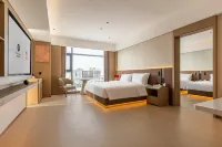Jifeng International Hotel (Sayram Lake Visitor Center)