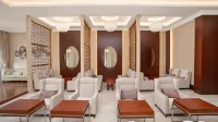 Seven Star Lake Desert Hotel - Pet friendly