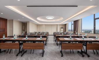 Homeinn Aifeel Hotel (Haikou High - speed Railway East Station Wuyue Plaza)