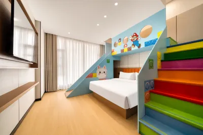Xilaile Family Resort Hotel (Jinshan North Station) Hotels in LEGOLAND RESORT