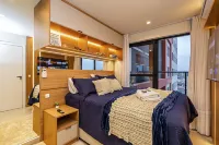 MUV Residence | Lumen Stay 1601 - 停車場