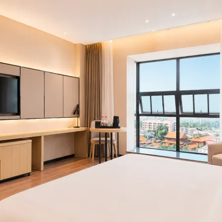 Yicheng Hotel (Hanshou Wanda Branch)