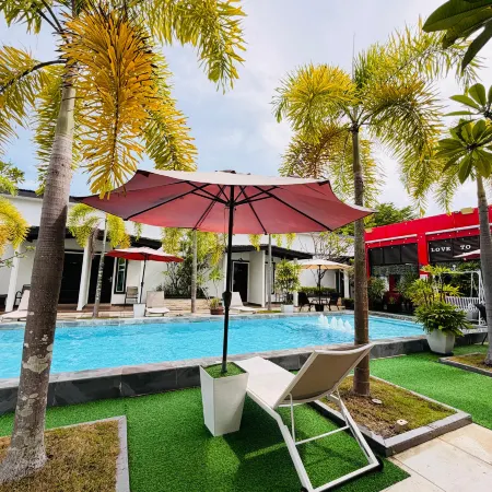 Villa Abadi Resort Отели рядом с достопримечательностью «Культурно-ремесленный комплекс»