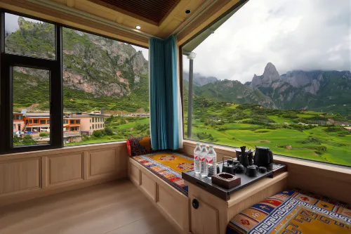 Lan Jing · Panoramic Sunrise & Mist View Retreat (Zhagana Scenic Area) - New