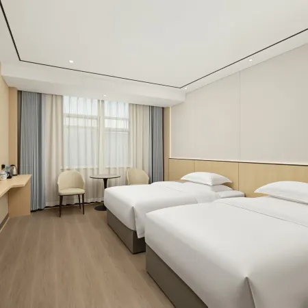 Yunqi Zhixuan Hotel (Ganzhou Nankang Furniture City)