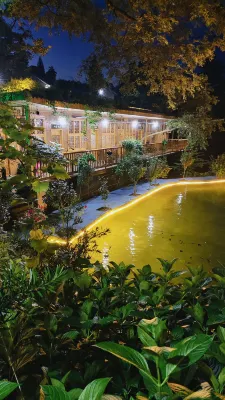 Zhuyuan Hotel (Tuolongxia Ecological Tourism Scenic Area)