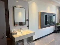 Jindi Holiday Hotel - parcheggio