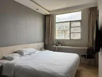 Home Inn · Yunshang Siji Shangpin Hotel (Kunming Daguan Park Yunda Hospital Branch) - acceptant les animaux