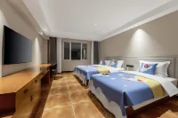 Golden Age Hotel - 2 estrellas