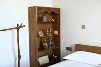 August Manor · Mountain View Garden Homestay (Dali Cai Village Wharf) - Kitchens